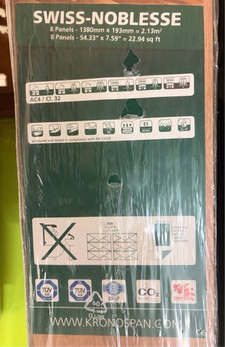 LOTE Suelo laminado Swiss Click y Noblesse VARIADO