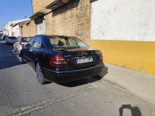Mercedes-Benz E270 Elegance Diésel Manual