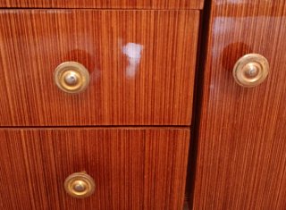 Mueble auxiliar.Estilo Mid Century año 66 original