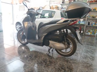 Honda SH Scoopy 300i Gris