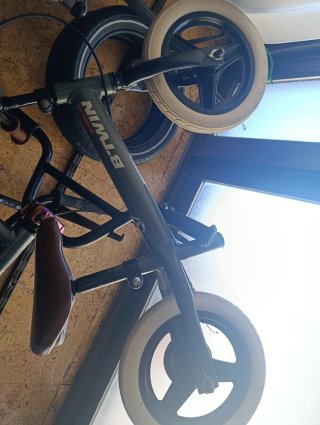Bicicleta sin pedales B'TWIN RUNRIDE 520