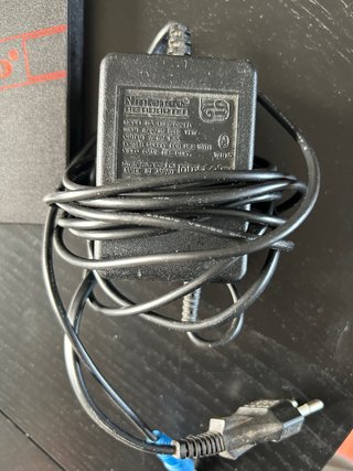 Consola Nintendo NES con 5 juegos