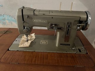 Mesa Máquina de Coser wertheim Antigua Madera