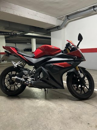 Yamaha YZF-R125 2017 Roja y Negra