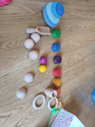 Cesto Tesoros Montessori Madera