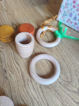 Cesto Tesoros Montessori Madera