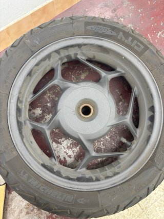 Llanta Honda PCX 125 Michelin City Grip