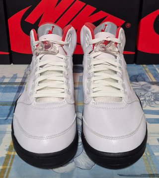 Nike Jordan 5 Fire Red Taglia 45 US 11 Nuove