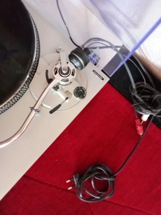 Giradischi Technics SL-D2