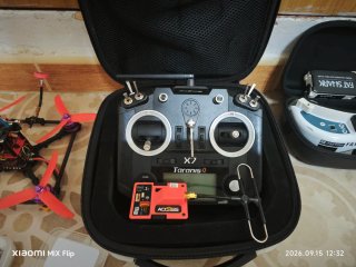 Fatshark hd3 frsky taranis qx7 y 3 dron