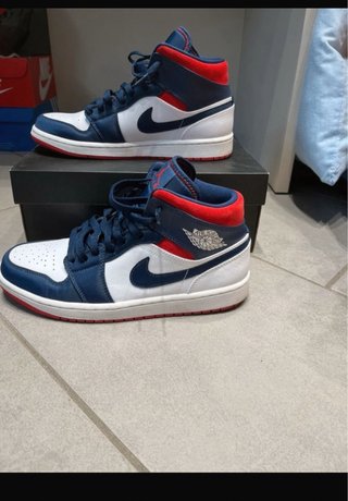 Jordan 1 Mid USA