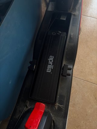 Patinete Eléctrico Aprilia