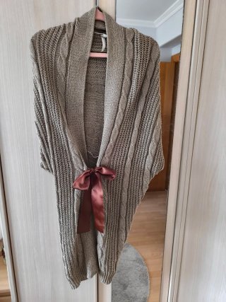 Chaqueta Stradivarius Beige Talla Única