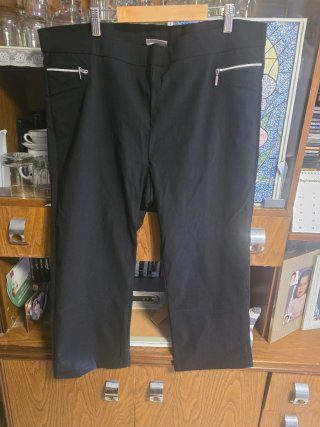 Pantalón negro vestir / Tregging