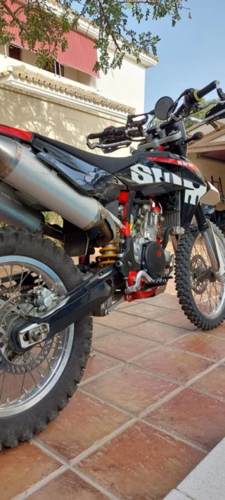 SWM RS 500 R Enduro - Mayo 2016