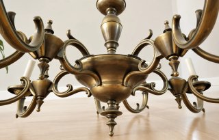 Lámpara antigua de techo en bronce