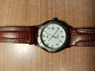 Reloj Lotus 15056 plateado con correa marrón