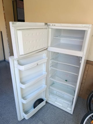 Nevera pequeña Indesit