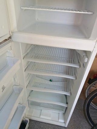 Nevera pequeña Indesit