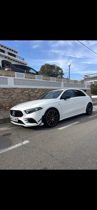 Mercedes-Benz AMG A35