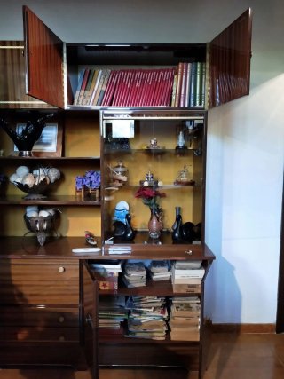 Mueble Comedor Madera y Cristal