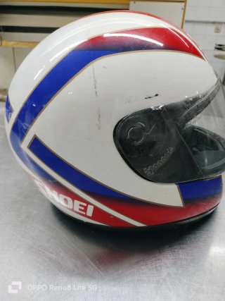 Casco Shoei Vintage Rojo y Blanco