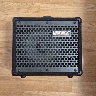 Amplificador Bajo Warwick BC10