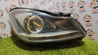 Faro Derecho Mercedes W204 2012