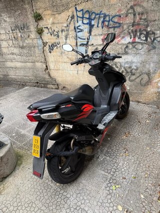 Aprilia SR 50 Scooter