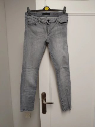 Pantalón pitillo Salsa gris elástico