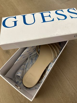 Sandalias Guess Beige Brillantes