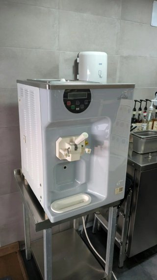Máquina de helado soft Carpigiani