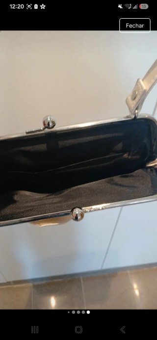 Mala de mão com laço cor champanhe