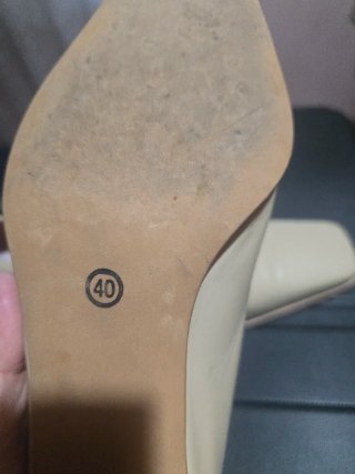 Zapatos tacón Mary Jane beige