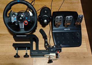 Volante Logitech G29 + accesorios