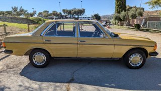 Mercedes-Benz w123 1983