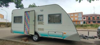 Caravana Eiffland Holiday 460 TK 2002