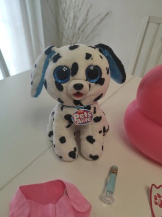 Juguete Pooping Puppies Dalmata con sólidos