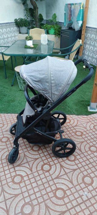 Passeggino Cybex grigio