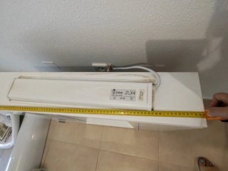 Mueble lavabo con espejo y luz