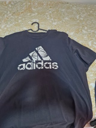 Camiseta Adidas Negra