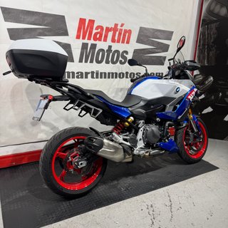 BMW F 900 XR