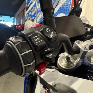 BMW F 900 XR