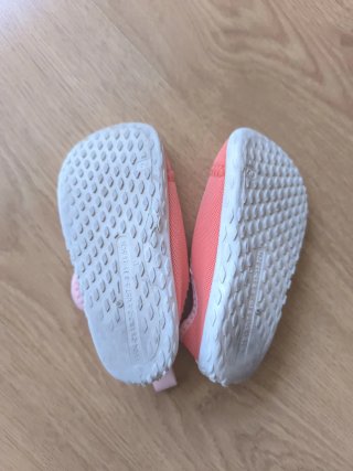 Zapatillas de piscina Nabaiji color coral