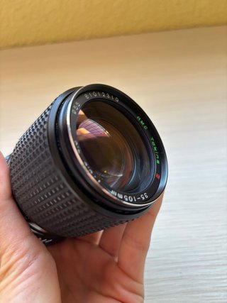 Tokina RMC 35-105mm f/3.5-4.3 Objetivo