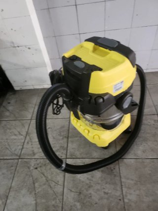 Aspirador karcher como nuevo