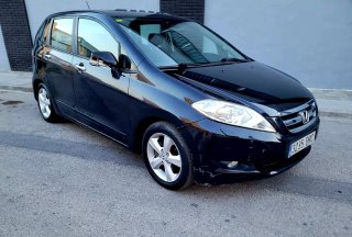 Honda FR-V 2005