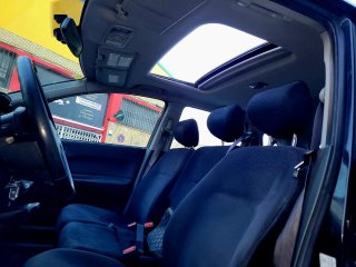 Honda FR-V 2005