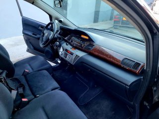 Honda FR-V 2005