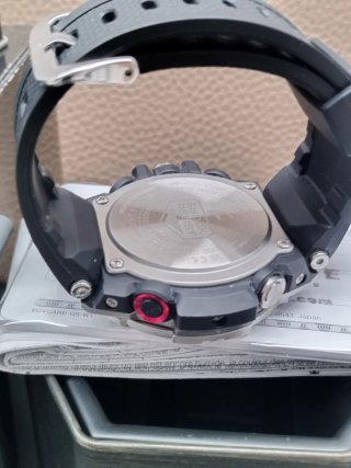 Casio G-Shock GST-B100-1AER
